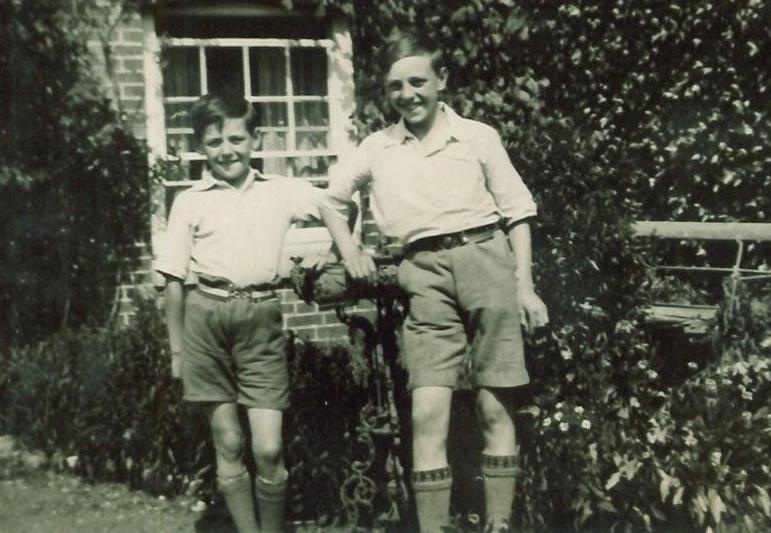Frank and Leonard Hems